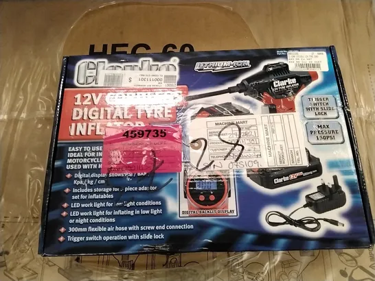 CLARKE 12V CORDLESS DIGITAL TYRE INFLATOR