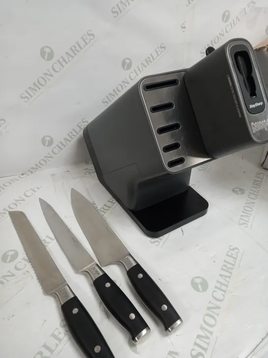 BOXED NINJA FOODI STAYSHARP KNIFE BLOCK WITH INTEGRATED SHARPENER K32005UK