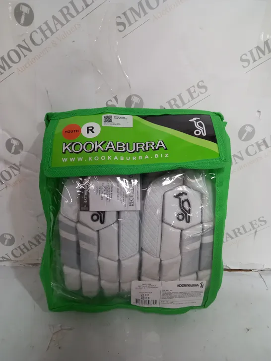 KOOKABURRA CRICKET BATTING GLOVES - YOUTH