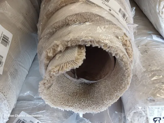 ROLL OF QUALITY ULTIMATE IMPRESSIONS STATELY CARPET APPROXIMATELY 5M × 5M