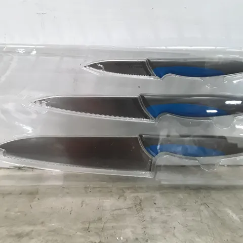 BOXED COOKS ESSENTIALS 3 PIECE KNIFE SET - BLUE 