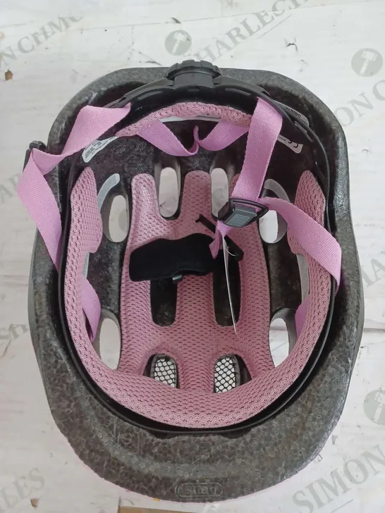 ABUS CHILDRENS HELMET 