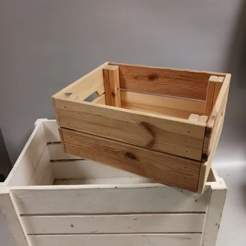 2 X WOODEN MEDIUM & SMALL STORAGE CONTAINERS 