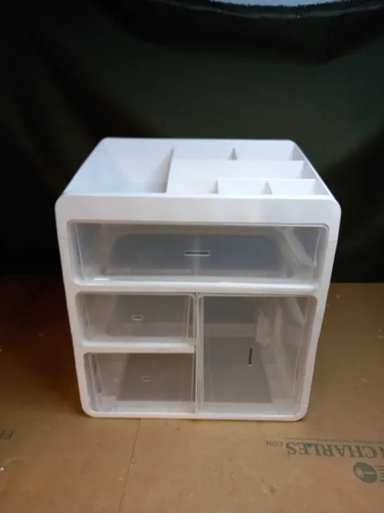 4 DRAW STORAGE UNITS 