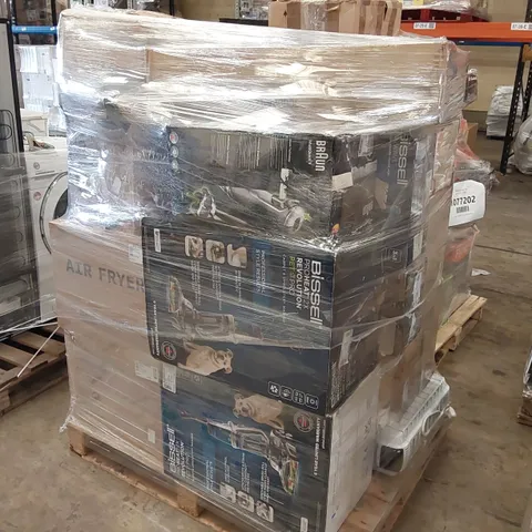 PALLET OF APPROXIMATELY 22 UNPROCESSED RAW RETURN HOUSEHOLD AND ELECTRICAL GOODS TO INCLUDE;