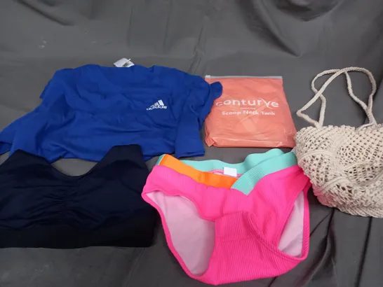 BOX OF APPROXIMATELY 25 ASSORTED CLOTHING ITEMS TO INCLUDE - BRA , T-SHIRT , BAG ETC