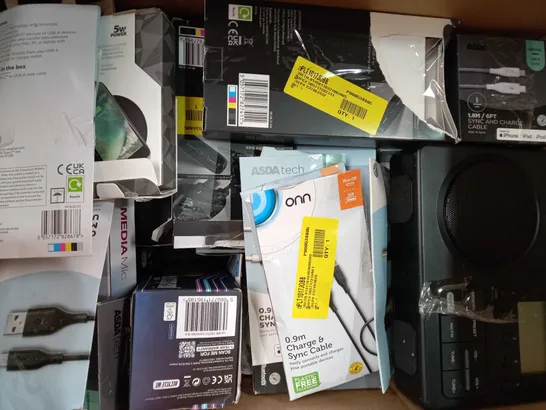 BOX OF APPROXIMATELY 20 ASSORTED ELECTRICAL ITEMS TO INCLUDE JVC TRUE WIRELESS EARBUDS, ASDA TECH POWER BANK, BLACKWEB SYNC AND CHARGE CABLE, ETC