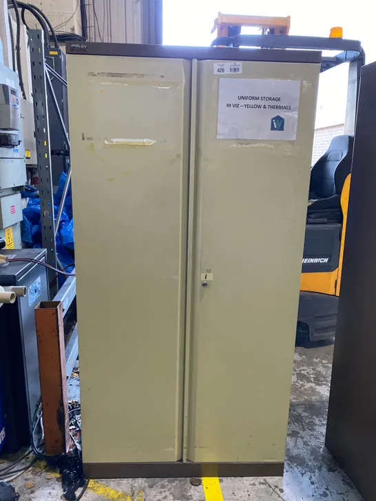 METAL 2-DOOR CUPBOARD 