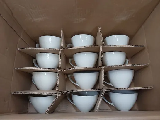 BOXED SET OF APPROX 16 ULTIMO CAFE AMERICANO CUPS, 8oz