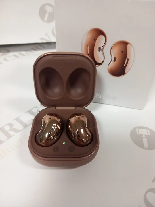 BOXED SAMSUNG GALAXY BUDS LIVE EARBUDS