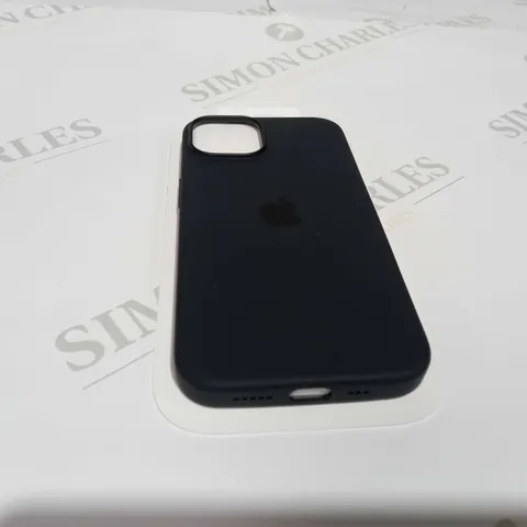 IPHONE 14 SILICONE CASE