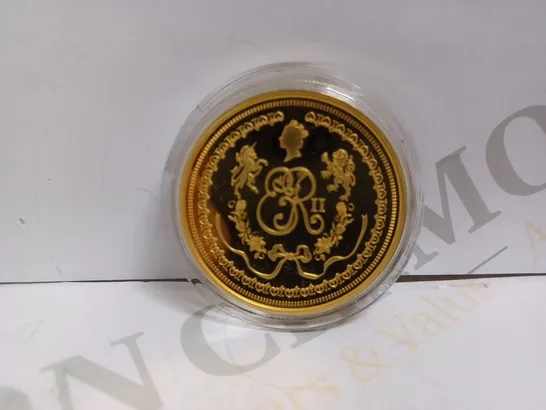 QUEEN ELIZABETH II `LIFE LONG LOVE` COLLECTABLE COIN