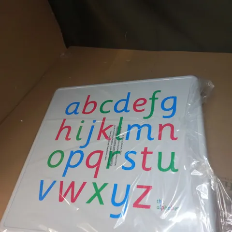 KIDS ALPHABET TABLE AND CHAIR SET 