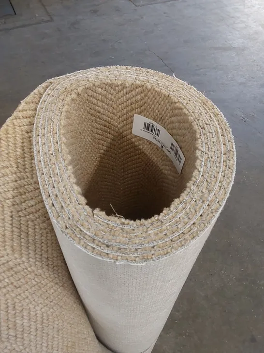 ROLL OF QUALITY LAKELAND WEAVE CARPET // APPROX SIZE: 1.33m X UNSPECIFIED 