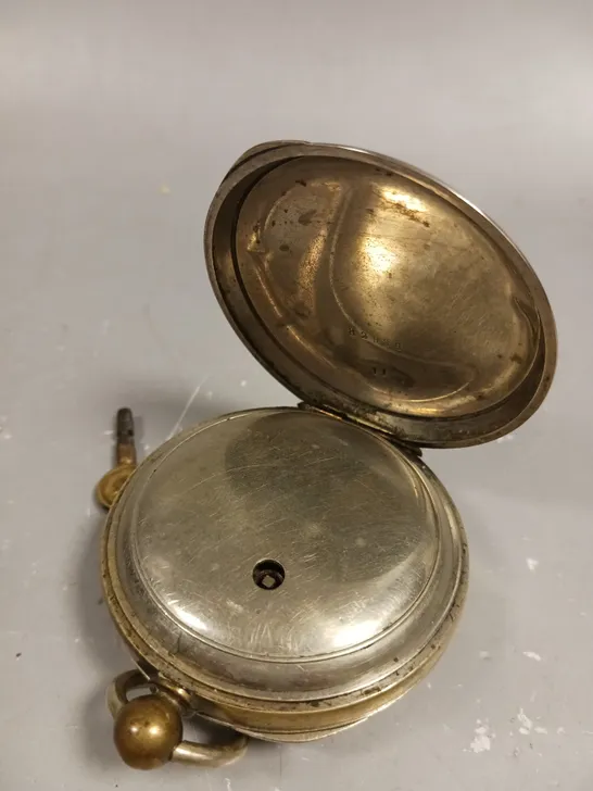 WIND UP UNBRANDED POCKET WATCH 