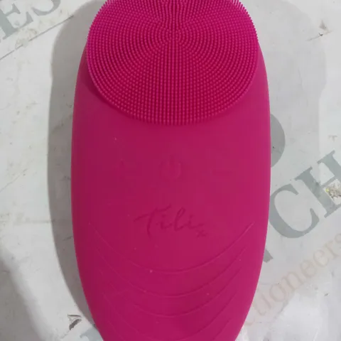 TILI RECHARGEABLE VARIABLE SPEED SILICONE FACIAL CLEANSING BRUSH FUCHSIA