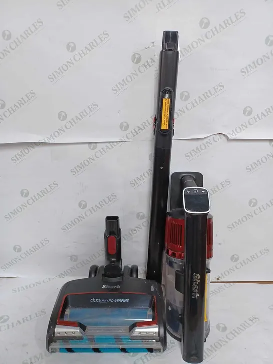 SHARK CORDLESS VACUUM IZ300UKT