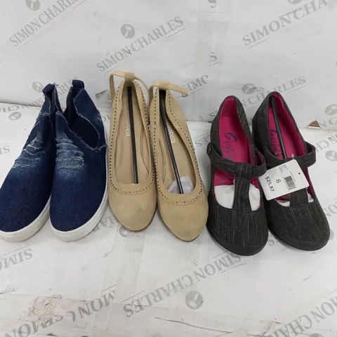 5 BOXED PAIRS OF ASSORTED SHOES TO INCLUDE GUPPY LOVE BY BLOWFISH WEDGE SANDALS SIZE 39.5, SINOBEN WEDGE SHOES SIZE 40, BLUE TRAINERS SIZE 40