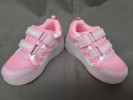 BOXED PAIR OF DESIGNER KIDS WHEELED SHOES IN PINK EU SIZE 30