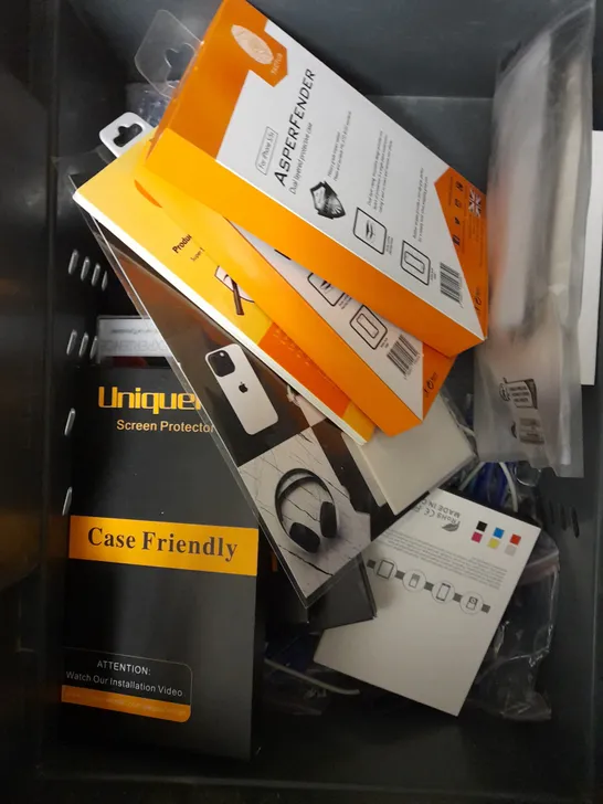 BOX OF APPROXIMATELY 20 ASSORTED PHONE ACCESSORIES TO INCLUDE SPORTS ARMBAND, CASES, STYLUS ETC 