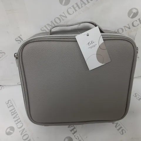 TILIS MAKEUP STORAGE BAG - GREY