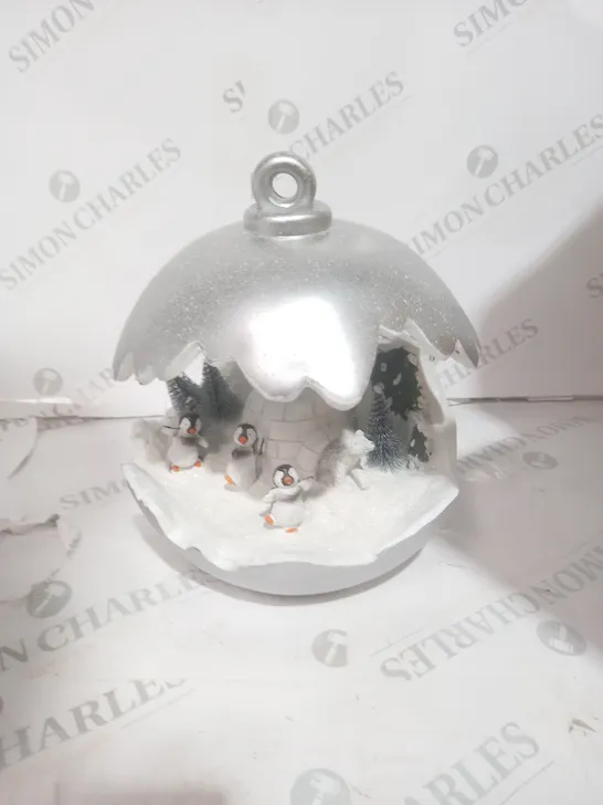 SANTA EXPRESS CHRISTMAS DETAILED BAUBLE DECORATION