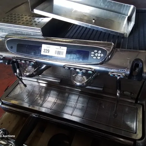 FAEMA EMBLEMA 2 STATION ESPRESSO ITALIANO GIUGIARO COFFEE MACHINE