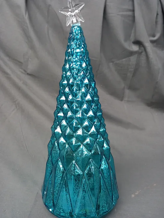 BOXED UNBRANDED DECORATIVE GLASS LIGHT UP FESTIVE TREE W. STAR IN BLUE