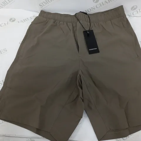 CONDITION CORE SHORTS IN TAUPE - SMALL