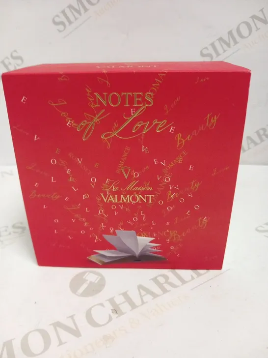 BOXED NOTES OF LOVE LA MAISON VALMONT GIFT SET