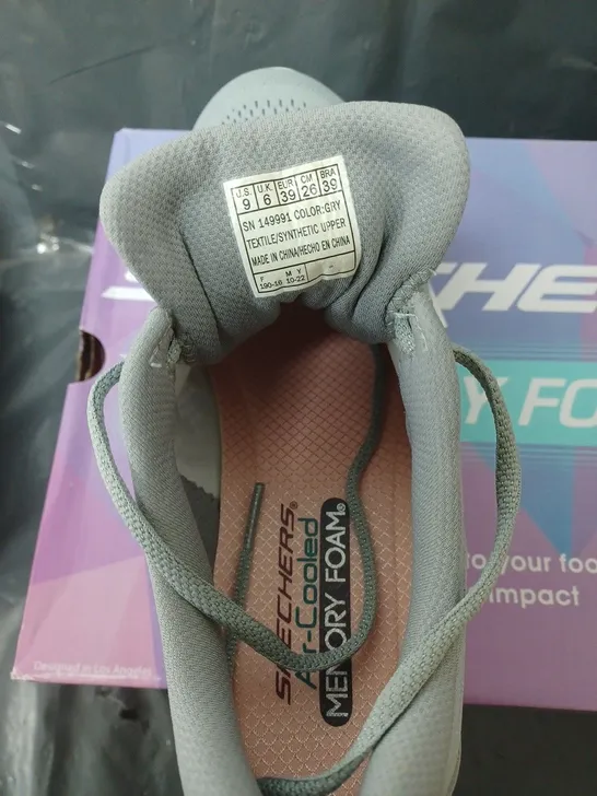 BOXED SKECHERS SKECH-LITE PRO - PERFECT TIME WITH MEMORY FOAM - GREY AND PINK - SIZE 6 UK