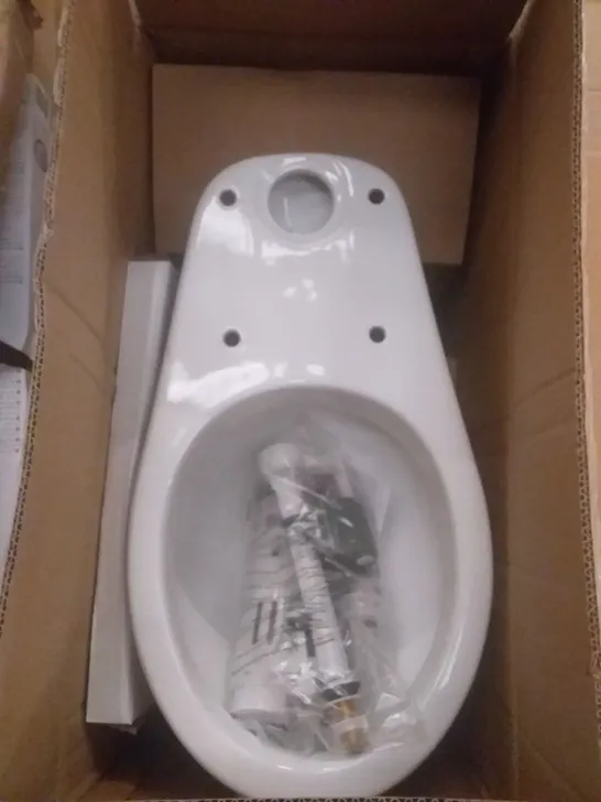 BOXED LAGON CLOSE COUPLED TOILET