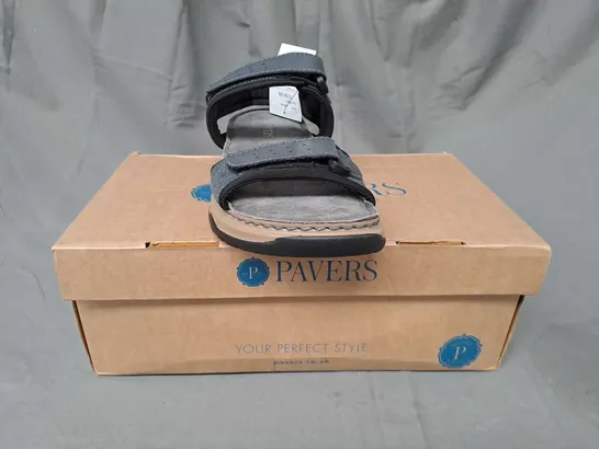 BOXED PAIR OF PAVERS OPEN TOE SANDALS IN BLUE GREY UK SIZE 7