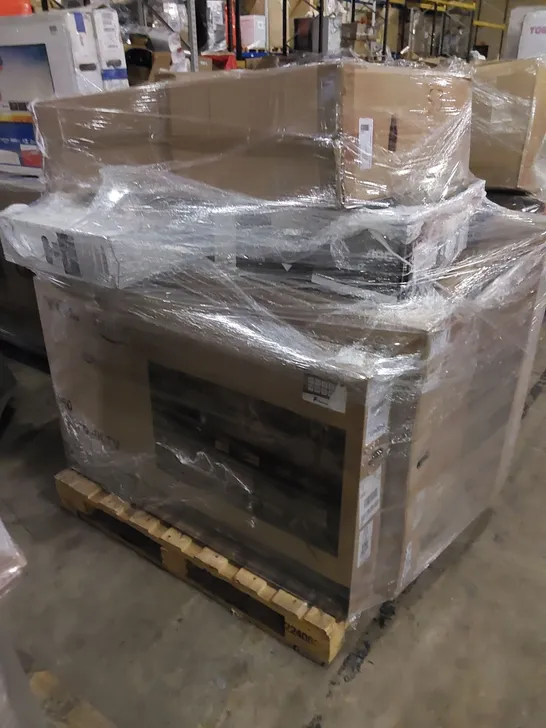 PALLET OF APPROXIMATELY 8 ASSORTED TELEVISIONS TO INCLUDE 