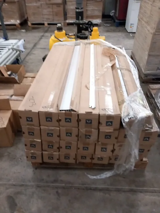 PALLET OF ROCKFON CHICAGO METALLIC T24 CT D CLICK 1200