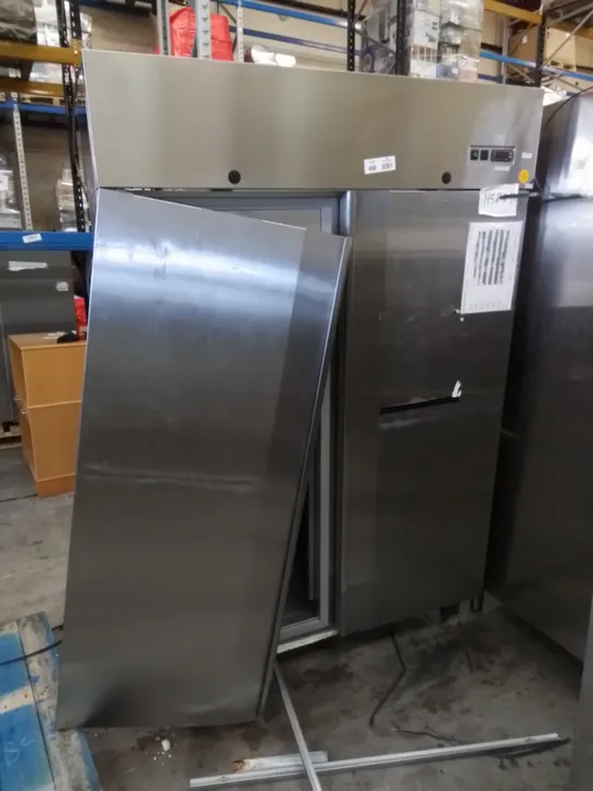 COMMERCIAL STAINLESS DOUBLE DOOR REFRIGERATED FOOD STORAGE UNIT 