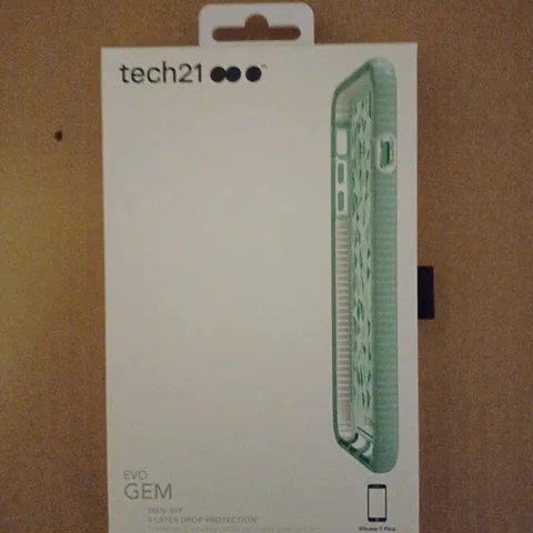 LOT OF APPROXIMATELY 79 BRAND NEW BOXED TECH 21 EVO GEM CASE WITH 9.9FT 3-LAYER DROP PROTECTION FOR IPHONE 7 PLUS T21-5429 GREEN