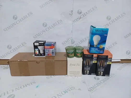 BOX TO CONTAIN APPROXIMATELY 30 ASSORTED HOUSEHOLD ITEMS, INCLUDES A VERY LARGE SELECTION OF LIGHTS/BULBS, AND SOME CANDLES ETC 