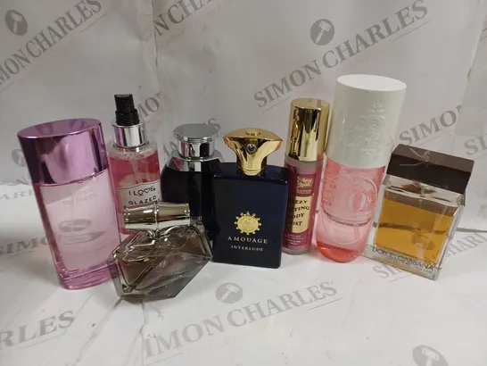 APPROXIMATELY 15 ASSORTED UNBOXED FRAGRANCES TO INCLUDE; DOLCE AND GABBANA, REVOLUTION, AMOUAGE, CLINIQUE AND GUCCI