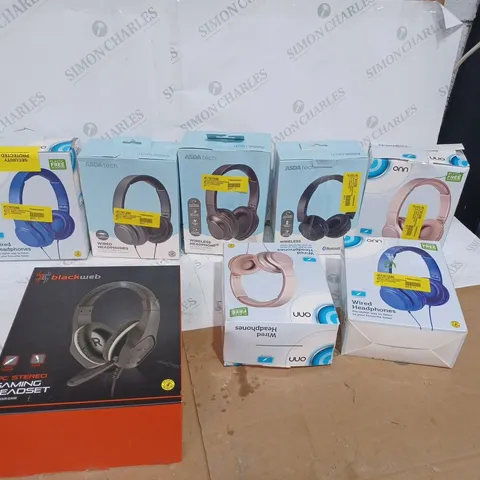 SEVEN ASSORTED WIRED/UNWIRED HEADPHONES AND A PC STEREO GAMING HEADSET 