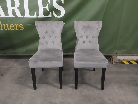 SET OF 2 KENSINGTON GREY VELVET BUTTON BACK DINING CHAIRS WITH BLACK LEGS 