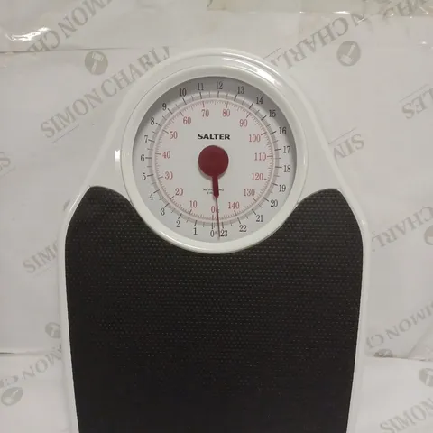 SALTER DOCTOR STYLE MECHANICAL SCALE