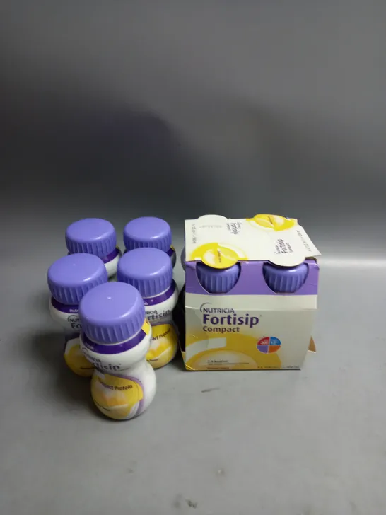 LOT OF APPROX 9 FORTISIP COMPACT FOOD SUPPLEMENT DRINKS 125ML BOTTLES