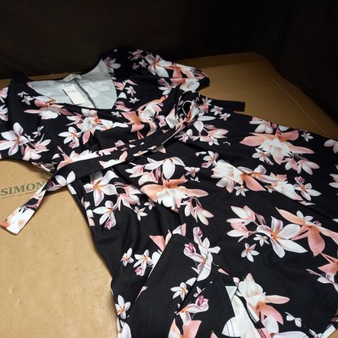 LOVE YOURS FLORAL PRINT DRESS - UK 22