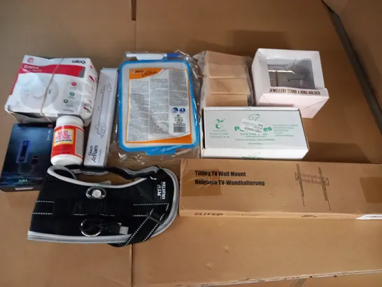 LARGE QUANTITY OF ASSORTED HOUSEHOLD ITEMS TO INCLUDE HEAT ALARM, TV WALL MOUNT AND DOG POOP BAGS