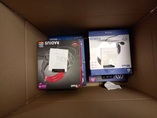 APPROXIMATELY 8 ASSORTED BOXED HEADSETS/HEADPHONES TO INCLUDE STEALTH, GAME, SPIDERMAN, ETC