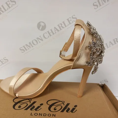 BOXED CHI CHI LONDON HIGH HEEL DIAMANTE DESIGN SATIN SANDAL IN NEUTRAL SIZE 6