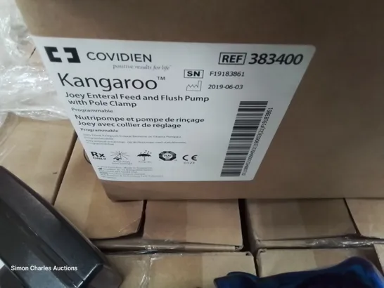 BOXED COVIDIEN KANGAROO JOEY ENTERAL FEED & FLUSH PUMP WITH POLE CLAMP