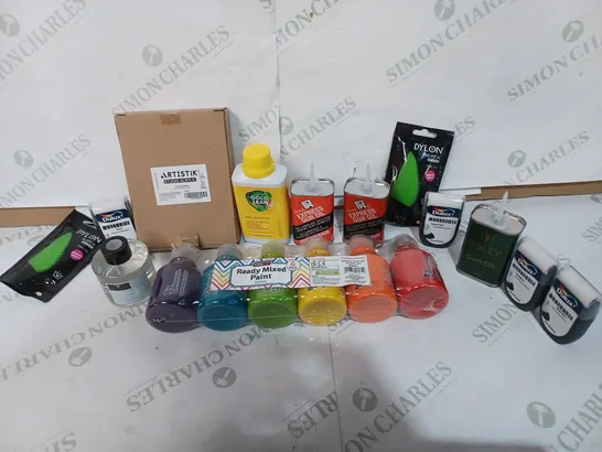 BOX TO CONTAIN APPROXIMTELY 30 ASSORTED DIY & PAINT PRODUCTS, INCLUDES PAINTS, GUN OIL & FABRIC DYE 