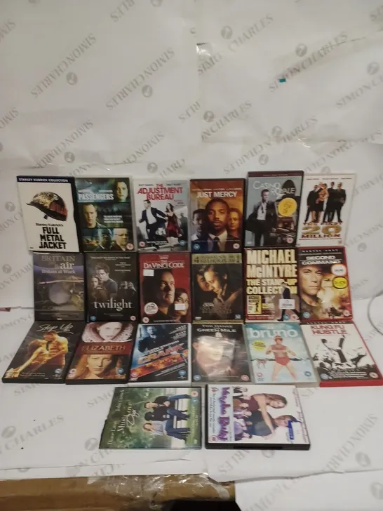 LOT TO CONTAIN 20 X ASSORTED FILMS & DVD'S, INCUDES FULL METAL JACKET, GREEN MILE, TWILIGHT ETC 